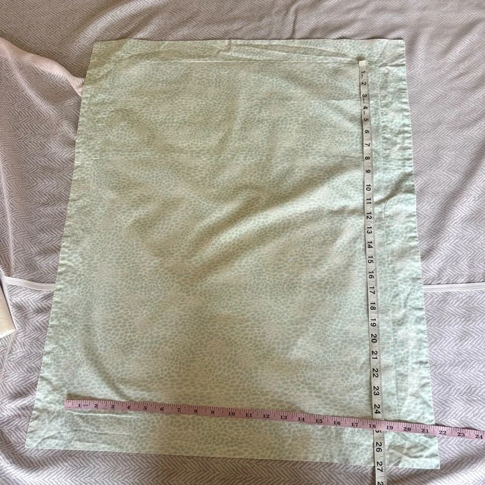 John Matouk Egyptian Cotton Twin Size Flat Sheet + 2 Standard Pillowcases Set